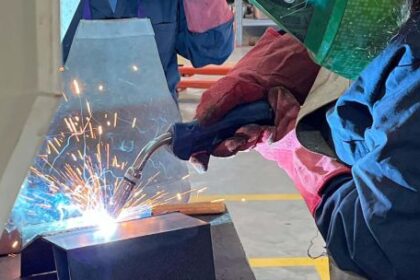 la-odisea-de-sostener-las-metalurgicas-abiertas:-testimonios-de-7-industriales-que-cuentan-su-dia-a-dia