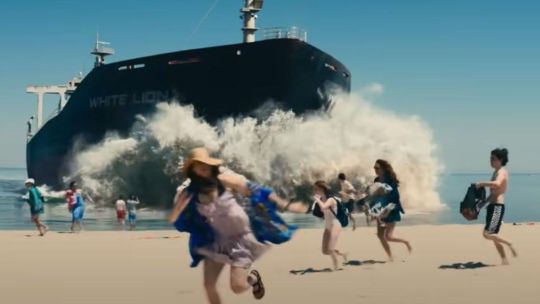 “embestida”,-el-thriller-de-una-hora-que-arrasa-en-netflix-y-conquista-a-millones