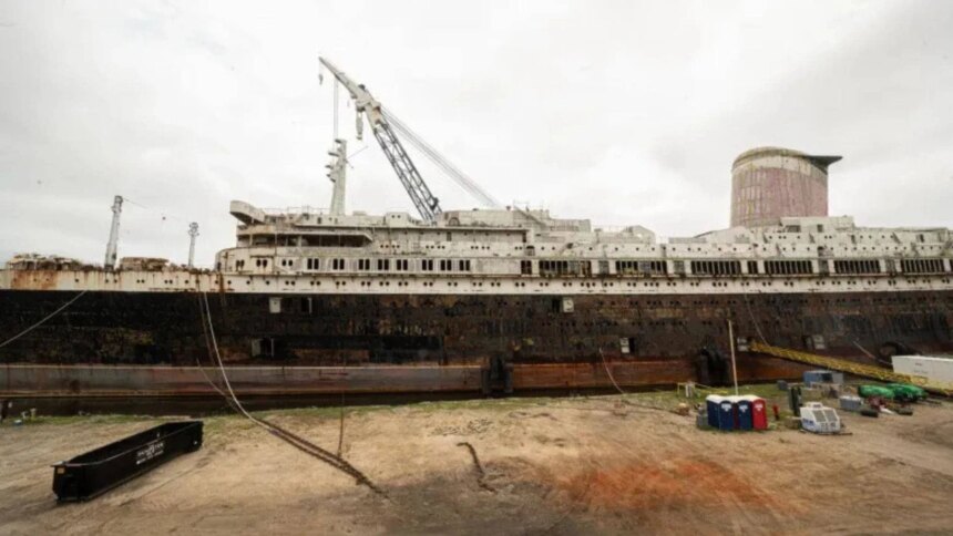 de-leyenda-del-atlantico-a-refugio-marino:-eeuu-hundira-un-transatlantico-para-crear-un-arrecife-gigante