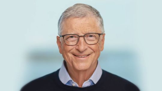 elon-musk-y-bill-gates-aplican-un-metodo-de-aprendizaje-diario-de-sesenta-minutos-que-se-volvio-viral-entre-los-jovenes