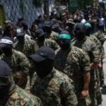 iran-rechaza-acuerdo-temporal-con-eeuu.-y-hezbola-tiene-el-“dedo-en-el-gatillo”-apuntando-a-israel