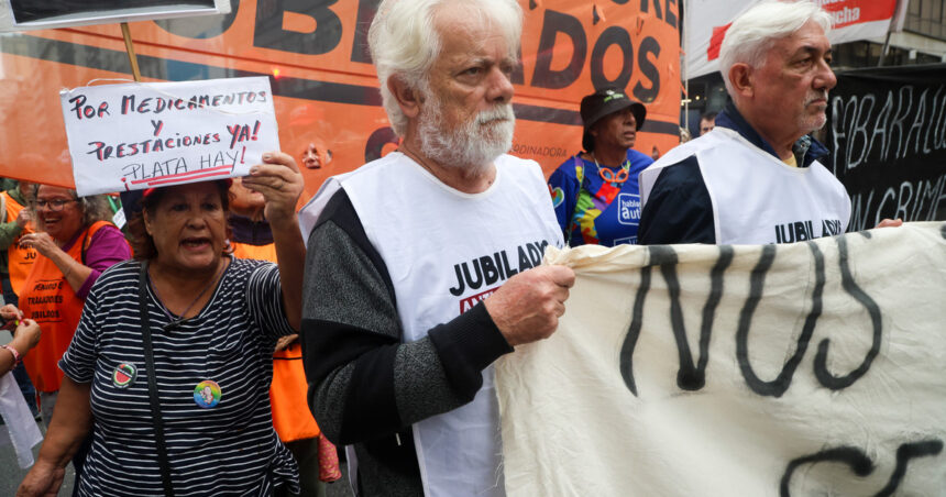 los-jubilados-arrancaron-el-ano-con-nuevas-perdidas-contra-la-inflacion