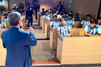 loteria-de-cordoba-capacito-a-juveniles-de-talleres-sobre-herramientas-contra-el-juego-ilegal