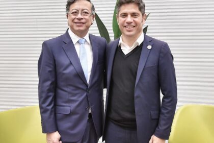 en-barcelona,-axel-kicillof-se-reunio-con-el-presidente-de-colombia,-gustavo-petro:-“sera-presidente-de-la-argentina”,-dijo-el-colombiano