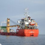 el-petroleo-cayo-por-la-tregua-en-medio-oriente:-los-efectos-para-la-argentina-en-la-nafta,-el-campo,-el-dolar-y-los-pasajes-en-avion