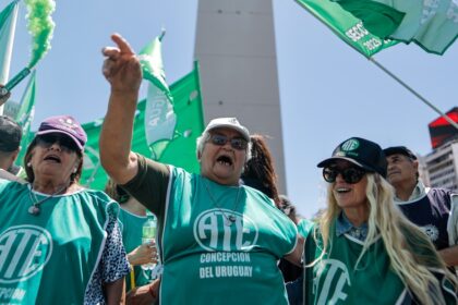 en-febrero,-los-salarios-volvieron-a-perder-contra-la-inflacion