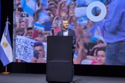 macri-le-marco-la-cancha-a-milei-en-chaco:-“no-hay-que-callarse,-el-cambio-no-esta-blindado”