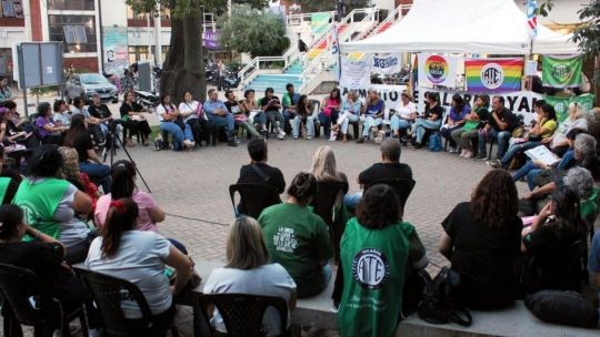 fuerte-repudio-por-una-conferencia-con-miembros-de-grupos-terroristas-palestinos-en-rosario