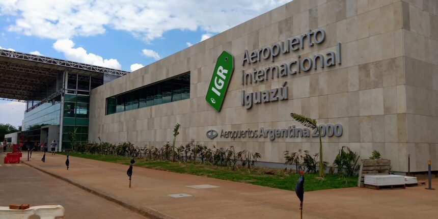 denuncian-a-un-pasajero-por-abuso-a-una-tripulante-de-cabina-en-un-vuelo-hacia-iguazu