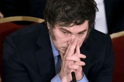 “acusaciones-de-corrupcion”-y-“malestar-economico”:-el-wall-street-journal,-duro-contra-milei-y-el-gobierno