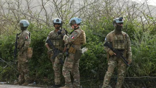 “nosotros-no-matamos-al-soldado-frances-de-la-onu”:-hezbola-rechazo-las-acusaciones-de-macron-en-el-libano
