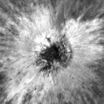 descubren-en-la-luna-un-crater-gigante-recien-formado