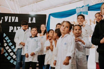 educacion-difundio-materiales-para-trabajar-con-familias-y-escuelas-sobre-convivencia,-cuidado-y-prevencion-de-violencias