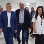 llaryora-presiona-a-milei-por-el-pami-y-la-oposicion-le-apunta-al-apross-en-el-interior