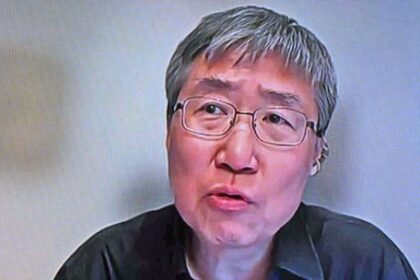 ha-joon-chang:“con-hayek,-como-con-marx,-sus-defensores-tienden-a-adoptar-posiciones-muy-extremas”