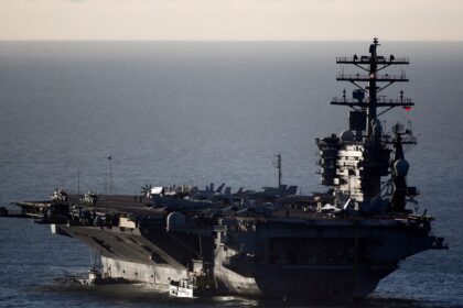 milei-profundiza-su-alianza-militar-con-estados-unidos-e-israel:-portaaviones,-ejercicios-militares-y-compra-de-fusiles