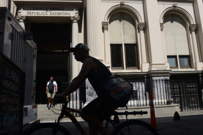 por-la-flexibilizacion-de-encajes-se-apuesta-a-que-bajen-las-tasas-pero-hay-dudas-de-una-pronta-reactivacion-del-credito