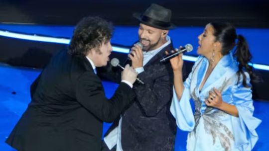 javier-milei-sorprendio-al-cantar-“libre”-en-los-ensayos-del-dia-de-la-independencia-de-israel