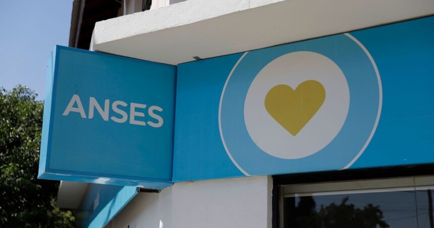 anses-del-23-al-27-de-abril:-calendario-de-pagos-de-jubilados-y-pensionados,-cuanto-cobran-y-quienes-pueden-reclamar