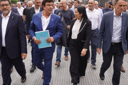 intendentes-del-conurbano-alertan-por-la-caida-de-la-recaudacion-y-la-mayor-demanda-de-asistencia,-pero-aseguran-que-no-hay-riesgo-de-estallido