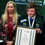 javier-milei-y-sus-medidas,-en-vivo:-el-presidente-recibio-un-doctorado-honoris-causa-en-israel-y-volvio-a-apuntar-contra-iran-al-asegurar-que-“con-determinadas-culturas-no-vamos-a-poder-convivir”