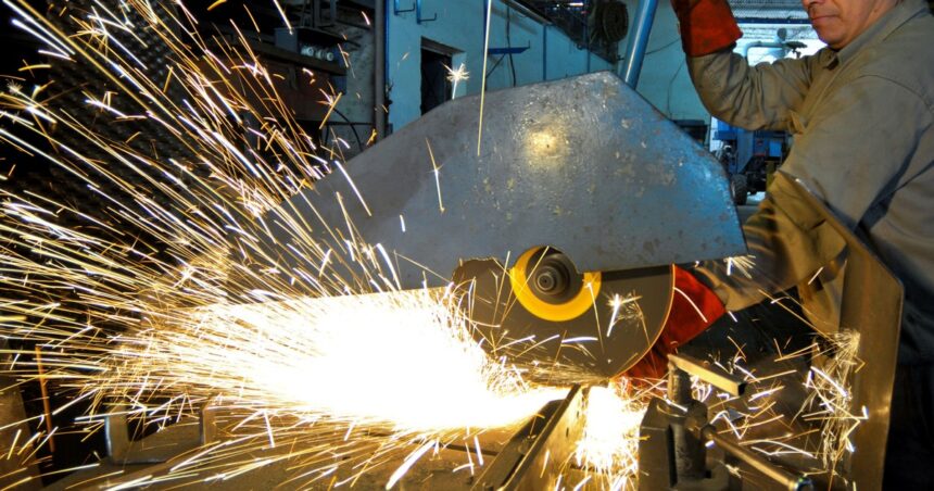 actividad-economica:-un-sector-clave-de-la-industria-repunto-en-marzo-aunque-sigue-en-niveles-bajos
