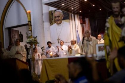 a-un-ano-de-la-muerte-del-papa-francisco:-como-sera-la-jornada-de-misas,-homenajes-y-actos-que-recordaran-su-legado-en-argentina-y-el-mundo