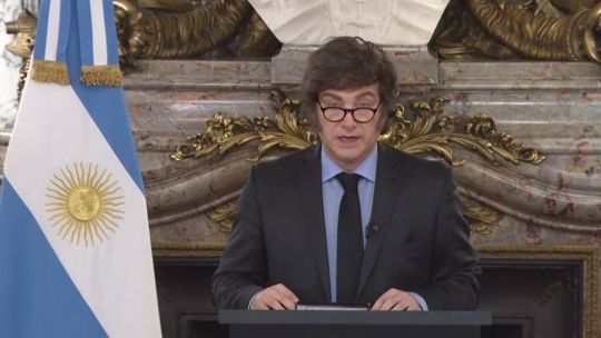 julio-gambina:-“el-gobierno-hace-campana-con-datos-macroeconomicos,-pero-no-impactan-en-la-poblacion”