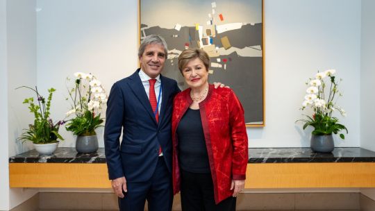 argentina-gana-aire-con-el-fmi,-pero-la-falta-de-dolares-reabre-dudas-hacia-2027