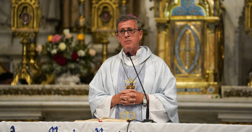 adorni,-villarruel-y-kicillof-se-veran-las-caras-en-un-homenaje-al-papa-francisco-en-lujan