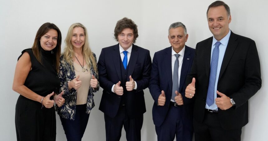 la-justicia-obliga-al-gobierno-a-restituir-los-planes-sociales-que-habia-dejado-de-pagar-a-cambio-de-vouchers
