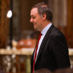 el-fiscal-profundiza-la-investigacion-patrimonial:-¿donde-consiguio-los-dolares-adorni?