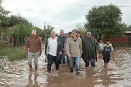zdero-recorrio-castelli-y-despliegan-un-operativo-en-distintas-ciudades-por-las-inundaciones