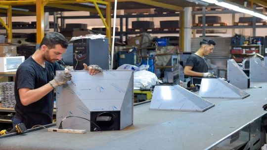 crisis-laboral-en-argentina:-advierten-por-el-impacto-del-cambio-productivo-y-la-tecnologia