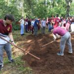impulsan-huertas-escolares-con-una-jornada-practica-en-el-instituto-superior-san-jose-de-eldorado