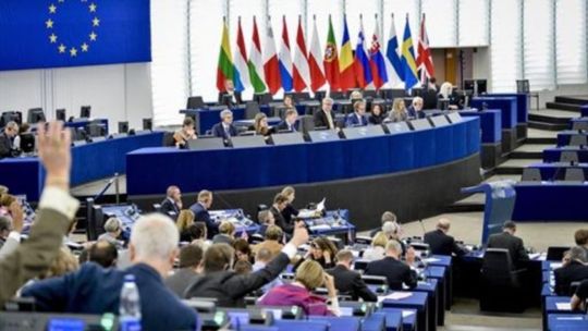 la-union-europea-destinara-63-millones-de-euros-para-impulsar-la-inteligencia-artificial-en-sanidad-y-seguridad-online