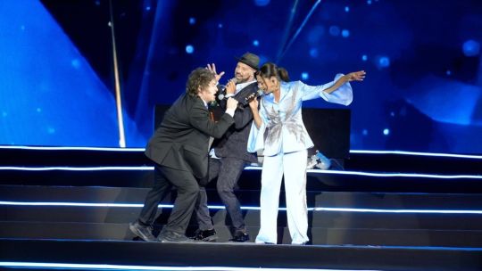 milei-ends-visit-to-israel-with-song-at-independence-day-ceremony