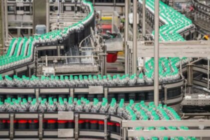 en-medio-de-la-tension-del-consumo-local,-coca-cola-ratifica-su-plan-de-inversiones-por-usd-1.400-millones-en-argentina