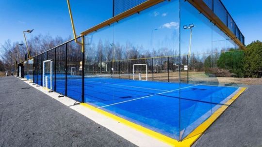 cordoba:-suspenden-actividad-en-cancha-de-padel-hasta-que-finalicen-las-obras-para-mitigar-ruidos-molestos