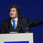 javier-milei-y-sus-medidas,-en-vivo:-el-presidente-vuelve-al-pais-tras-su-viaje-a-israel-e-intenta-retomar-la-agenda-local-con-la-reforma-electoral