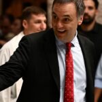 declara-el-hijo-de-una-de-las-jubiladas-que-garantizo-la-hipoteca-privada-a-manuel-adorni
