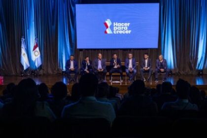 llaryora-respalda-a-los-intendentes-del-pj-ante-la-crisis-nacional-por-el-pami-y-falta-de-obras