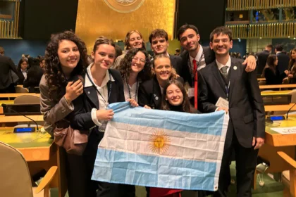 logro-de-la-universidad-publica:-estudiantes-de-la-uba-ganaron-el-maximo-premio-en-una-competencia-internacional-de-la-onu