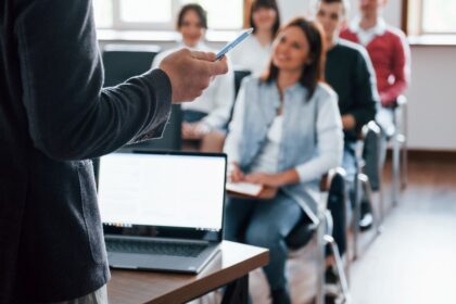 que-es-formando-capital-humano-y-como-anotarse-al-nuevo-programa-del-gobierno-para-personas-desocupadas