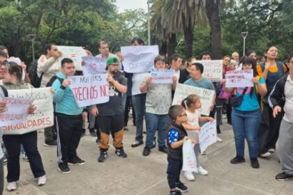 marcha-por-discapacidad-en-resistencia:-denuncian-recortes,-atrasos-y-riesgo-en-prestaciones