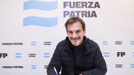 galmarini:-“milei-tira-tuits-y-noticias-para-tapar-el-escandalo-de-adorni-y-la-corrupcion-en-el-gobierno”