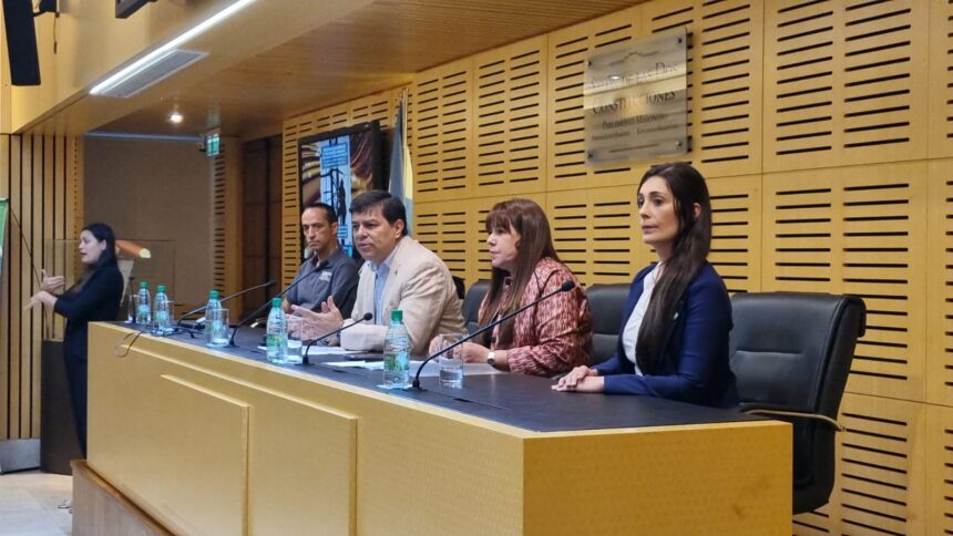 jornada-sobre-higiene-y-seguridad-en-el-trabajo-|-profesionales-analizaron-protocolos-y-prevencion-de-accidentes-en-la-actividad-electrica