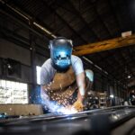 la-actividad-economica-volvio-a-caer-fuerte-en-febrero:-retrocedio-2,6%-contra-enero