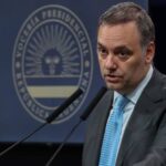 la-justicia-confirmo-que-adorni-gasto-casi-15-mil-dolares-en-sus-vacaciones-en-aruba