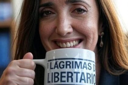 “papelon”:-el-gobierno-cuestiono-la-ausencia-de-victoria-villarruel-en-la-misa-de-la-que-participaron-adorni,-santilli-y-menem